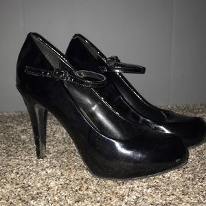 Candie’s Black Heels